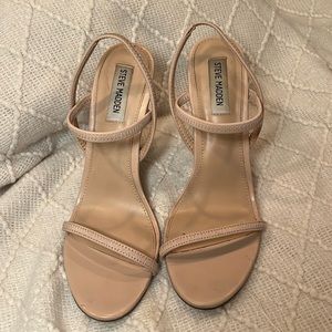 Steve Madden Gabriella Nude High Heels Women's Size 9.5